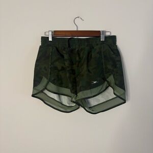 Crane Women’s Small Athletic Gym Shorts Liner Green Camo Running